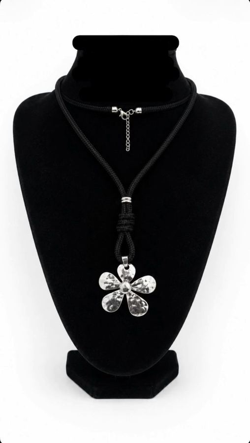 COLLAR AGATHA
